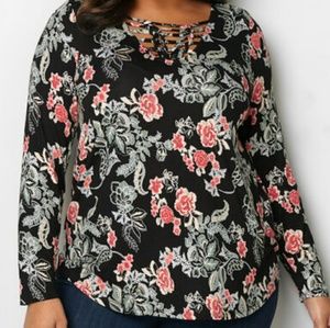 floral tee shirt! 22/24